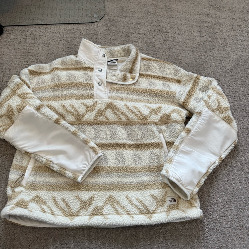 The North Face Aztec Print Sherpa